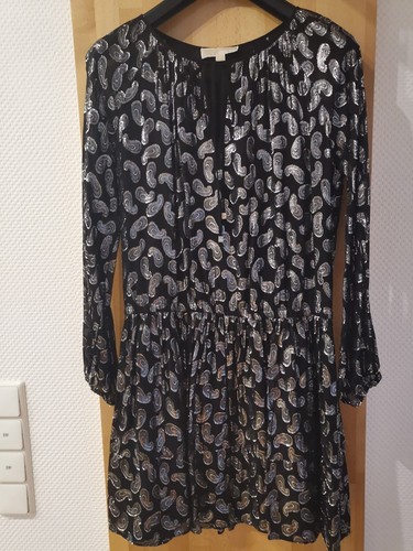 Damenkleid schwarz mit