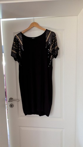 Schwarzer kleid mit pailletten - schwarzer,
