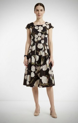 Schwarzes kleid mit blumen - schwarzes,